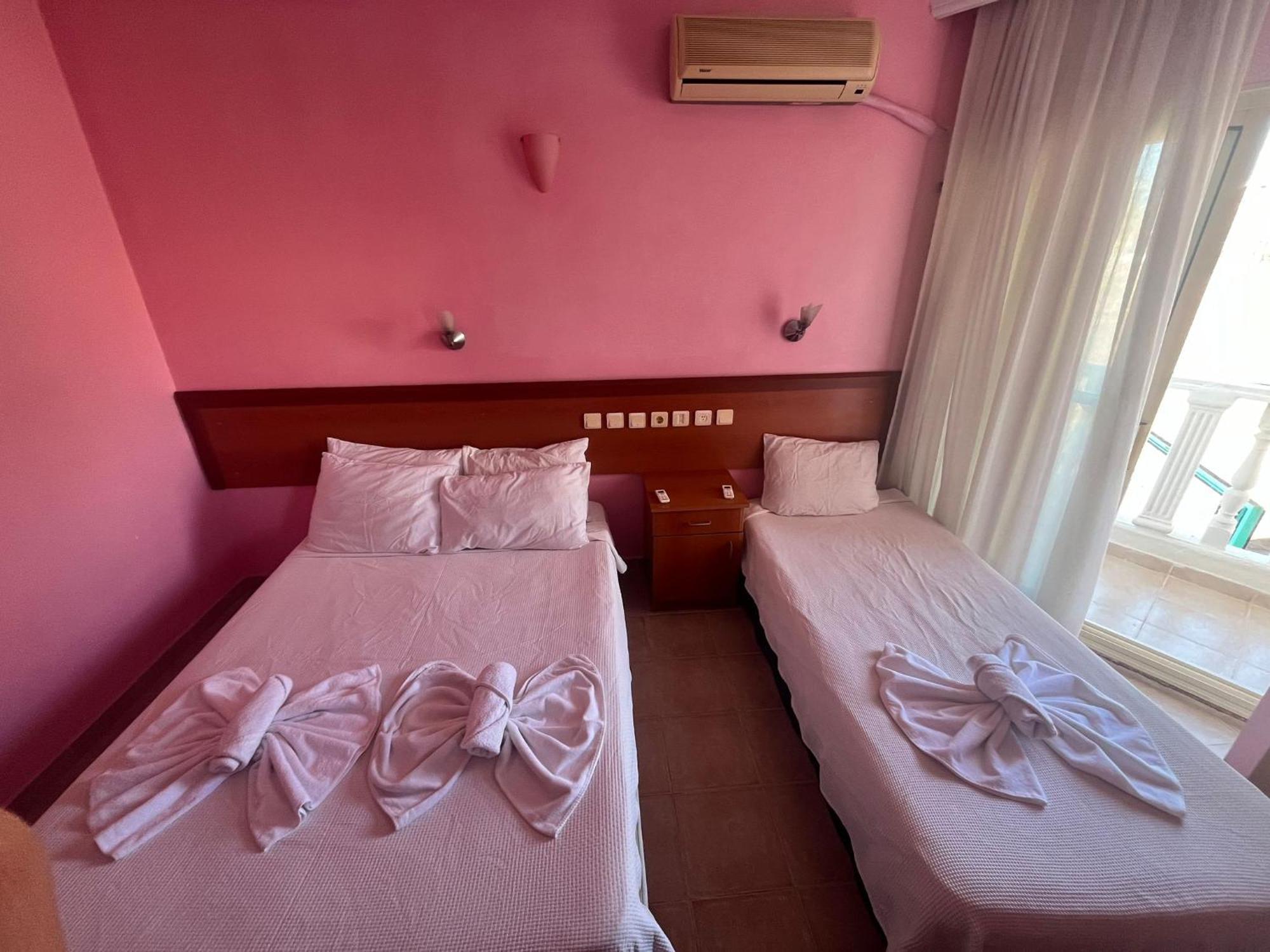 Holiday Apart 50 Meters To Beach, Sea View Apartments Дідім Екстер'єр фото